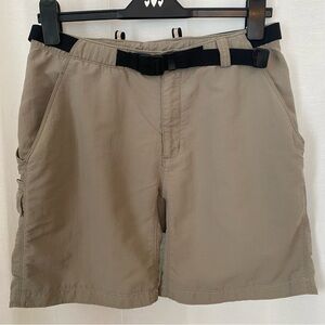THE NORTH FACE Women’s Nylon Belted Grey Khaki Shorts Sz Medium